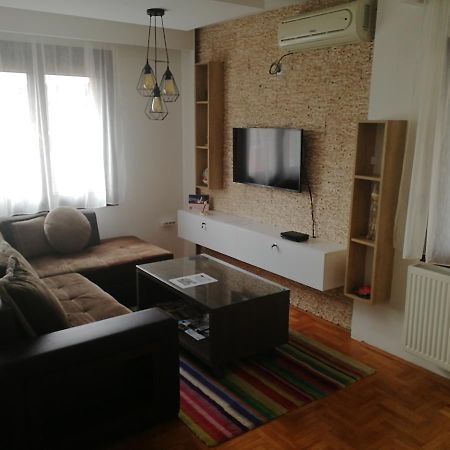 Apartment Aleksija Nis Exterior photo